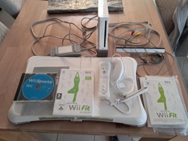 Nintendo Wii - 1