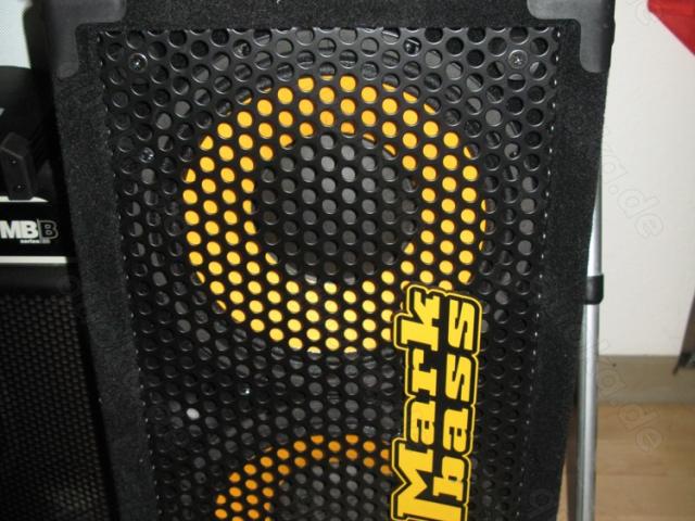 1 x  Markbass Box Traveler 2 x 10 Zoll Speaker 400 Watt an 8 Ohm - 1